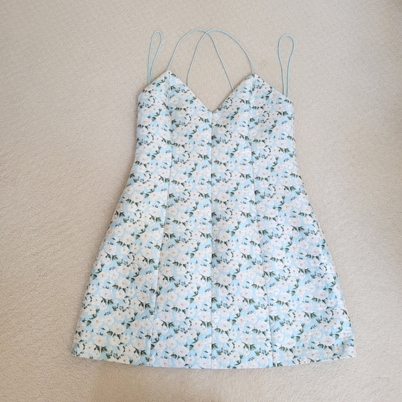 ALICE + OLVIA Tayla Floral Structured Sleeveless Mini Dress - Picture 4 of 12